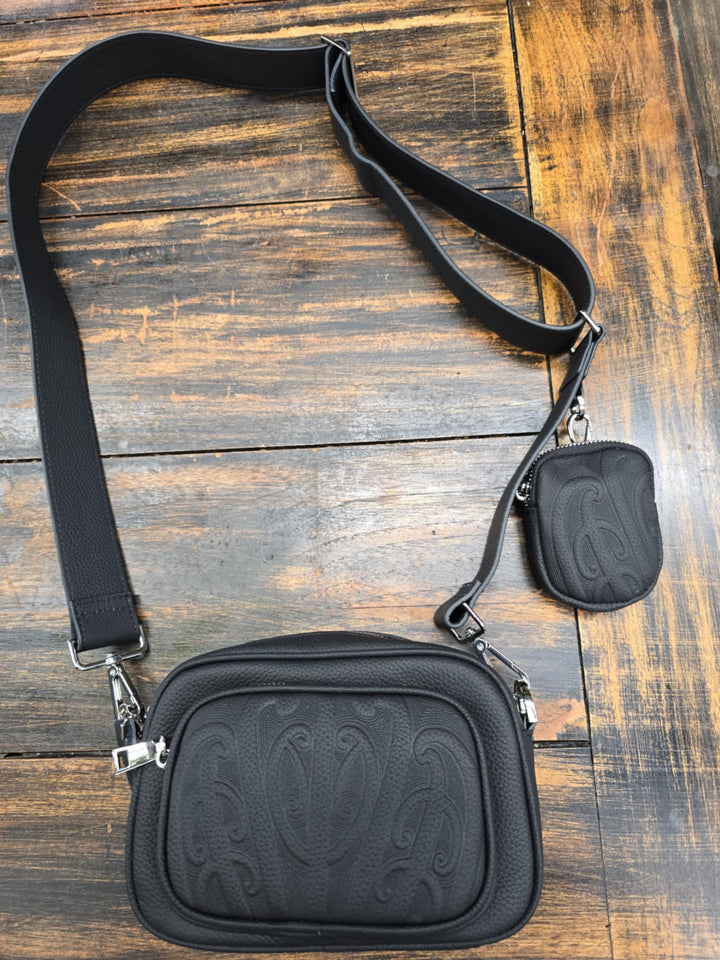 Compact Leather Shoulder bag